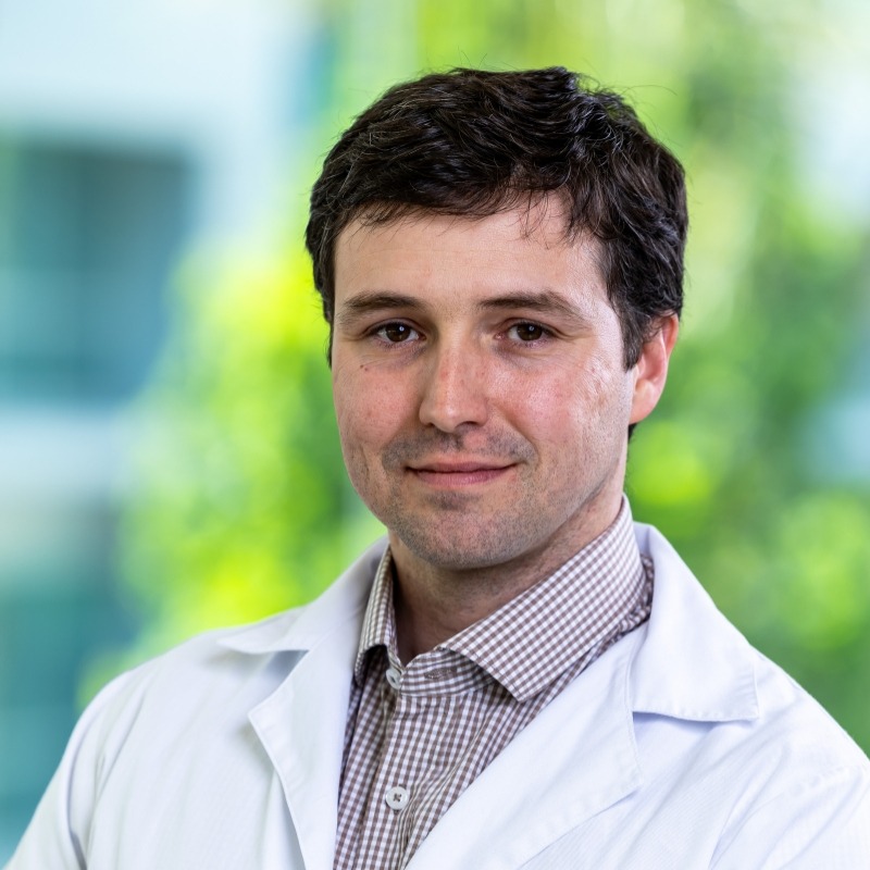 Dr. Luciano Pereira